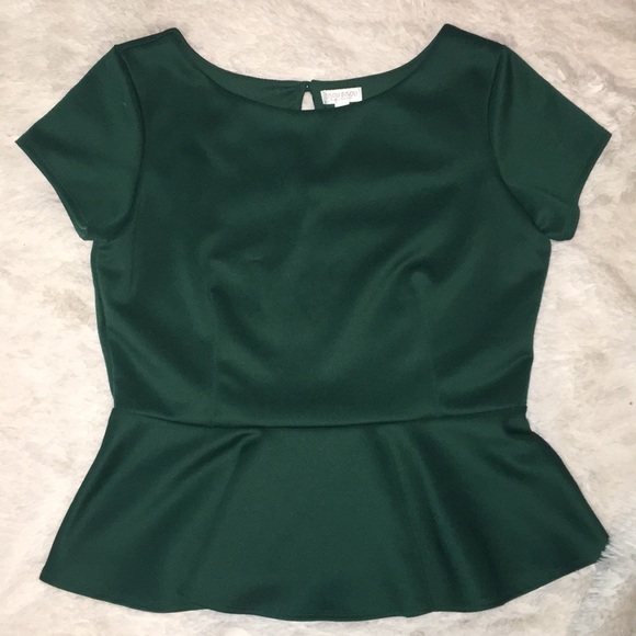 Bisou Bisou Tops - 🔥Emerald Bisou Bisou peplum top